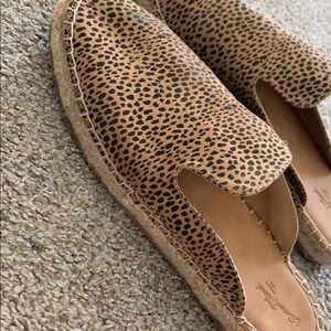 Cheetah clogs